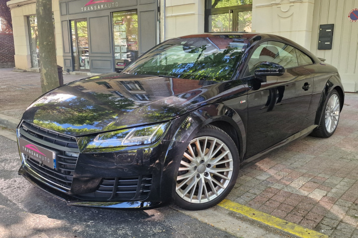 AUDI TT COUPE